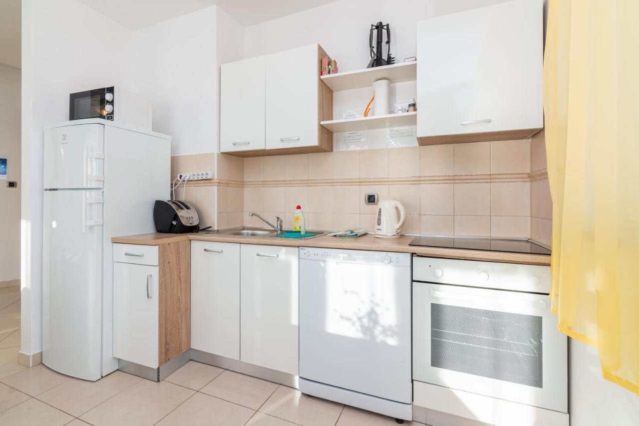 Apartment Mimoza 5, Baska, Krk Eksteriør bilde