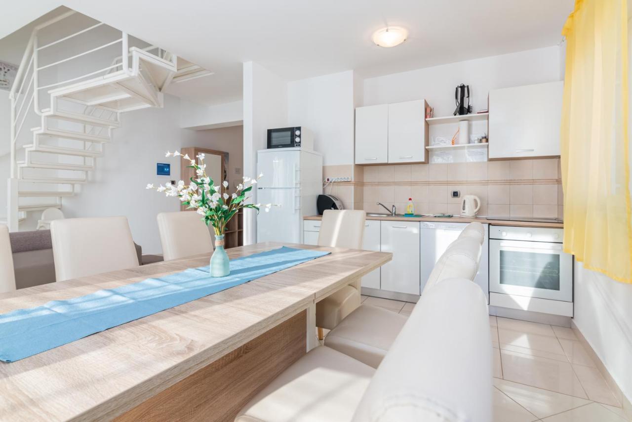 Apartment Mimoza 5, Baska, Krk Eksteriør bilde