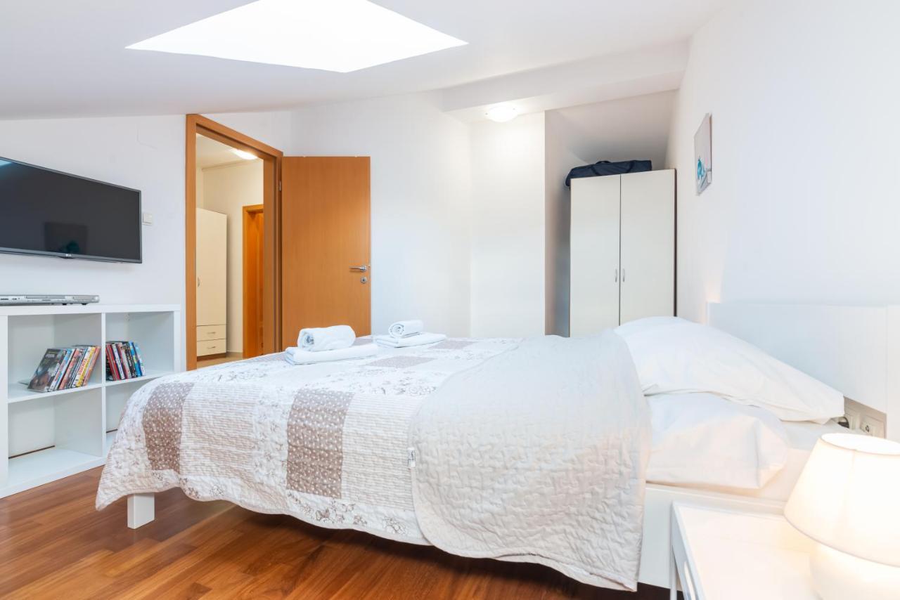 Apartment Mimoza 5, Baska, Krk Eksteriør bilde